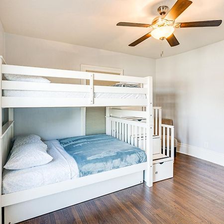 Bright Woodland Apartment Walk To Main Street Extérieur photo