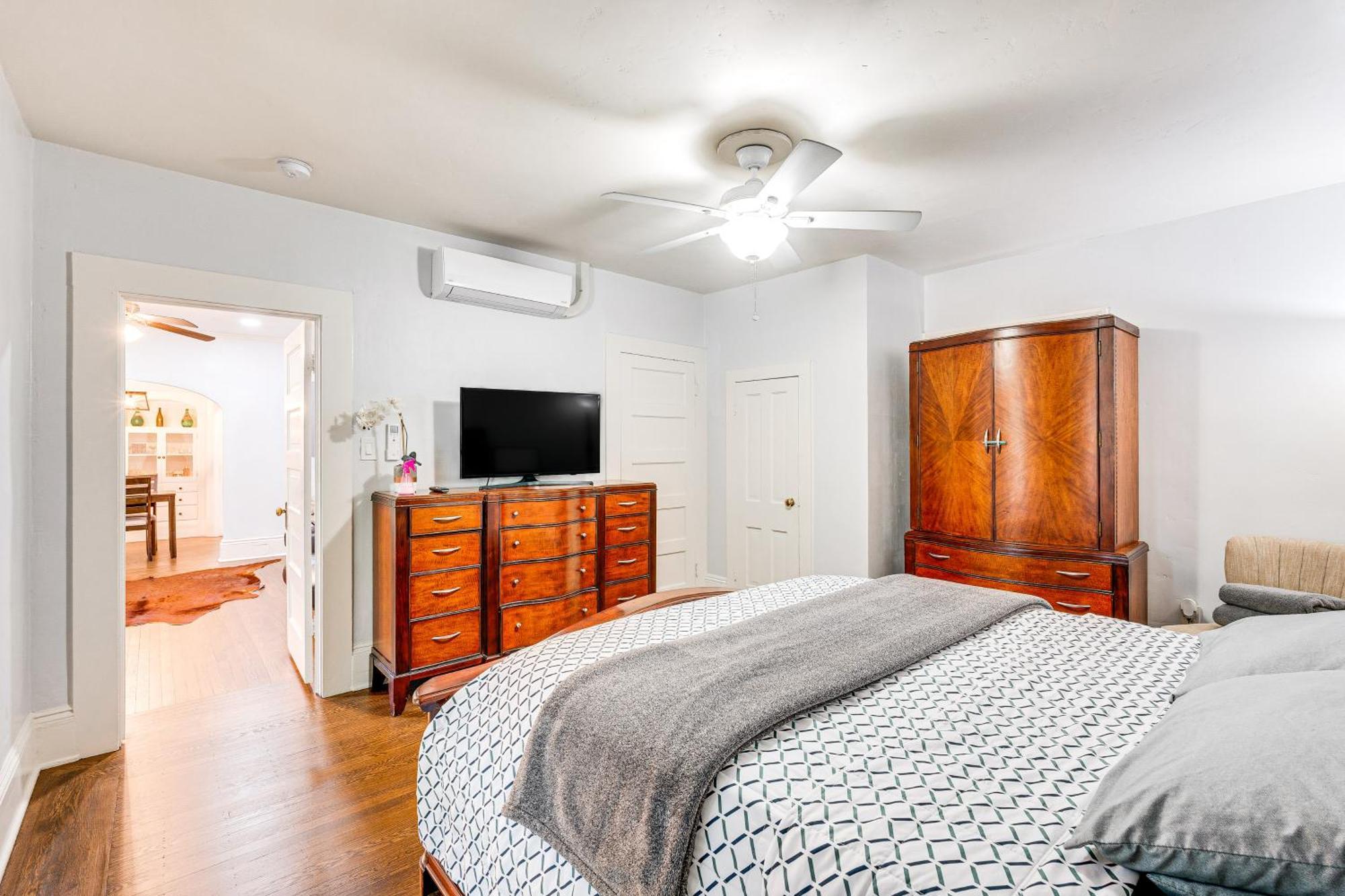 Bright Woodland Apartment Walk To Main Street Extérieur photo